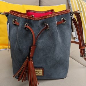 Dooney & Bourke BNWT 328$ Suede bag